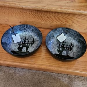 Halloween haunted house bowls